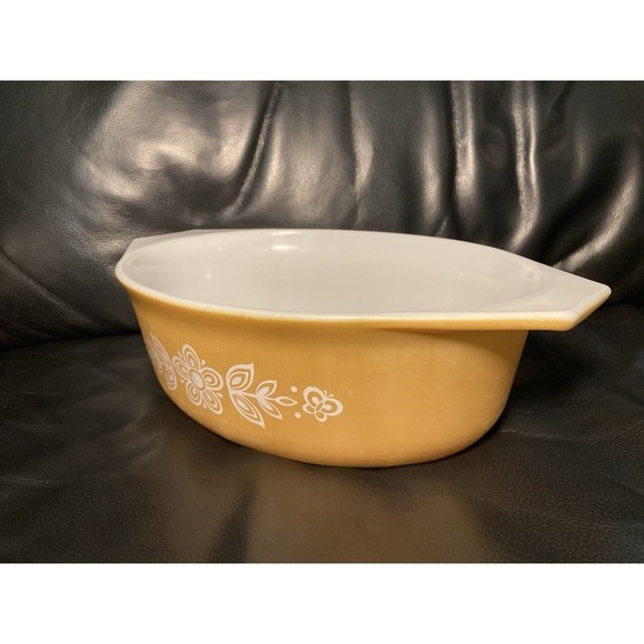 Pyrex Casserole Dish Butterfly Gold 1.5 Qt 043 Yellow Vintage Floral Bowl - Picture 3 of 7